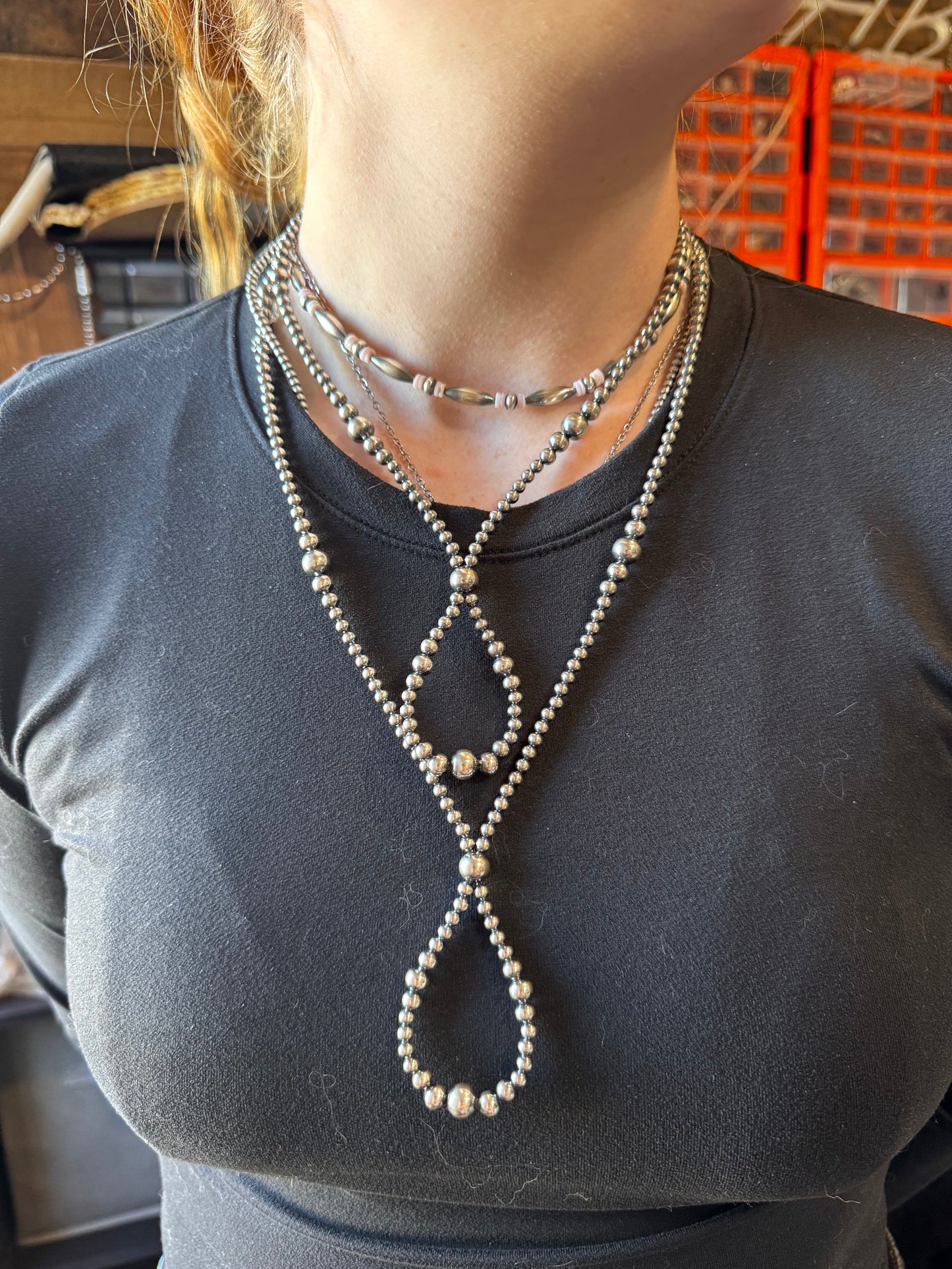 17 inch graduated Sterling Silver Pearls necklace