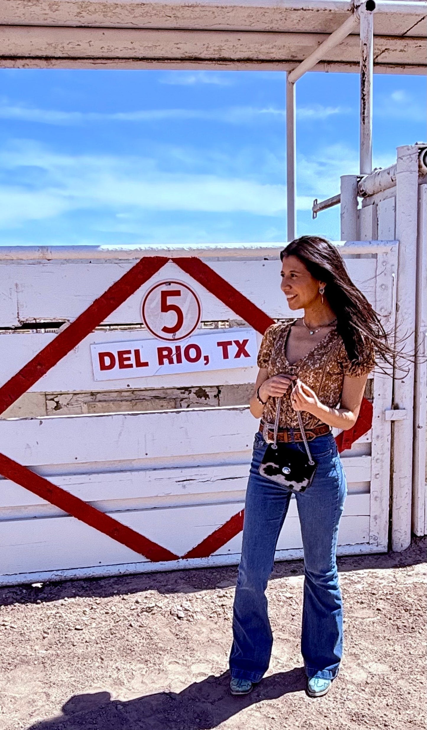 The Cowgirl Clutch- BLACK (FULL LEATHER)