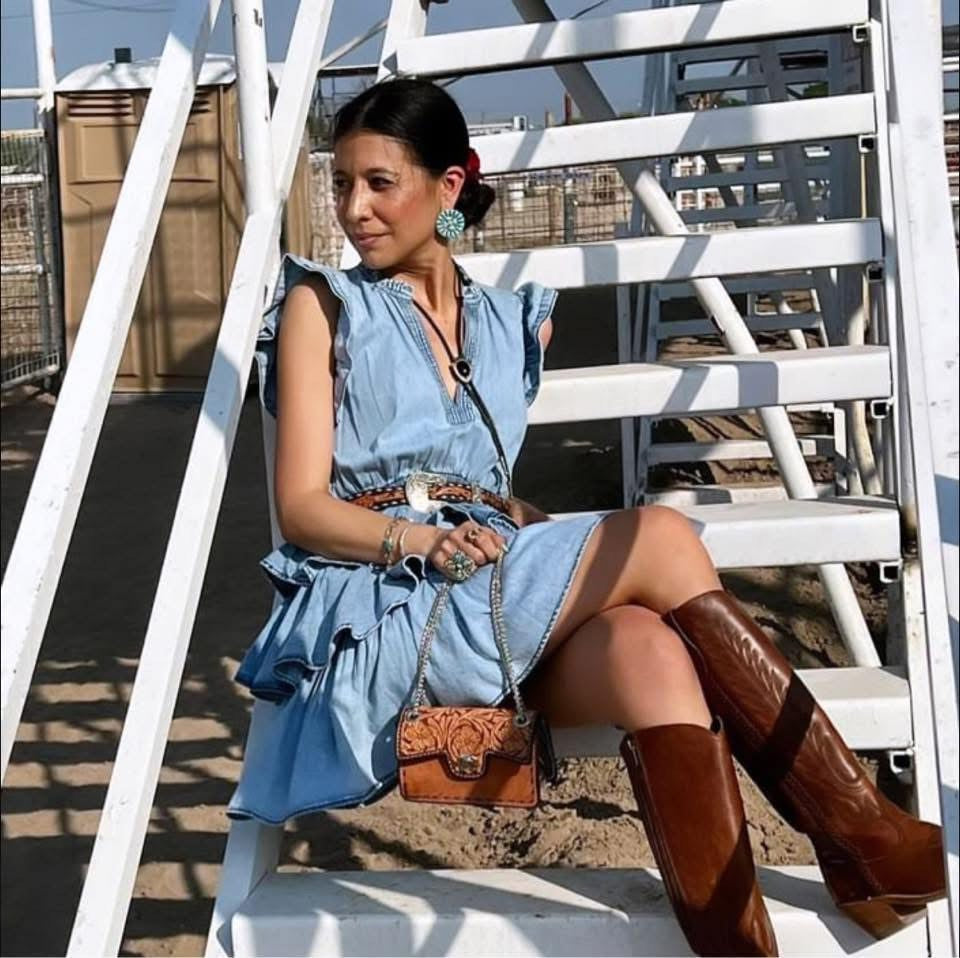 The Cowgirl Clutch- SILVER (FULL LEATHER)