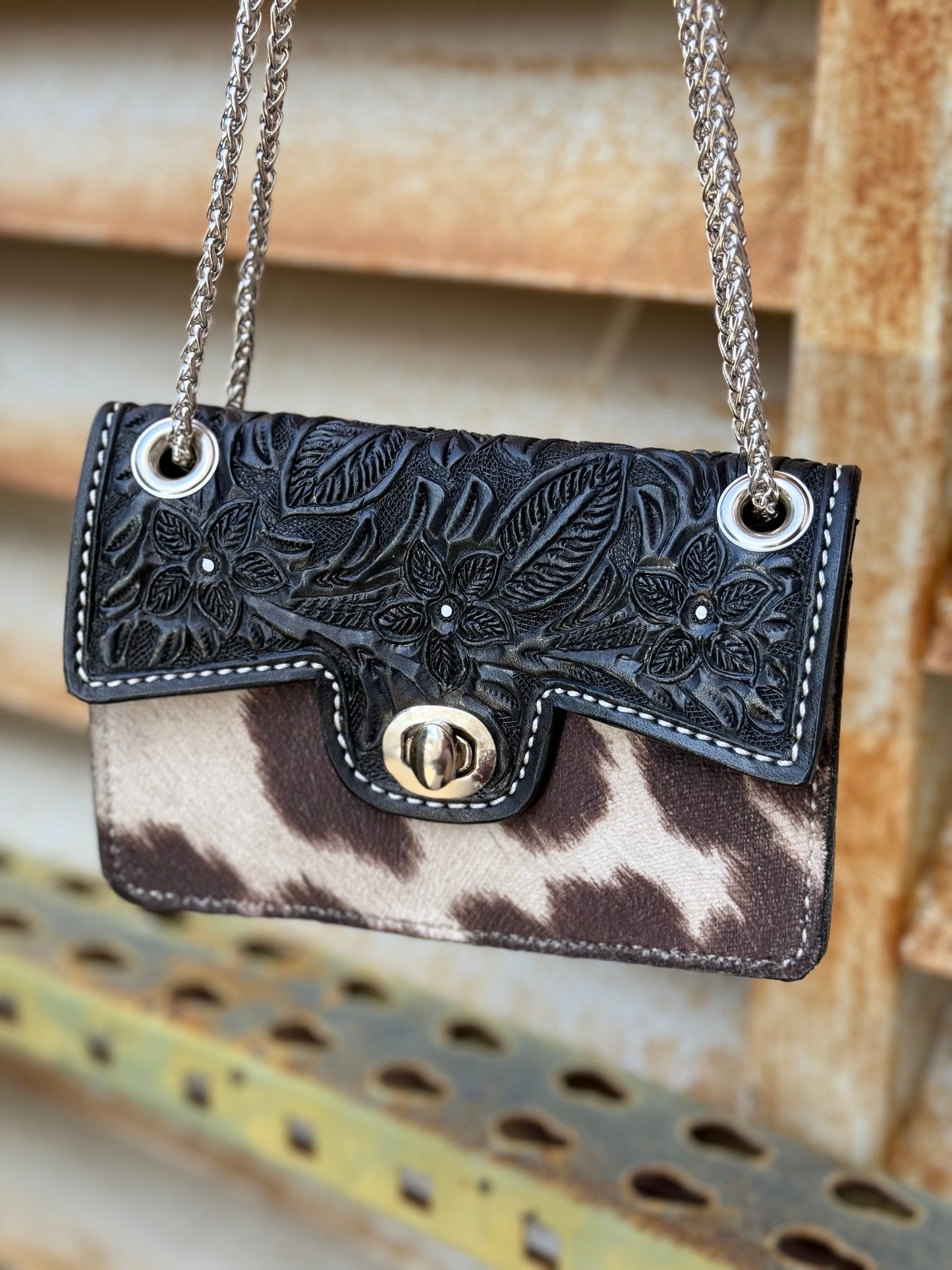 The Cowgirl Clutch- BLACK (FULL LEATHER)