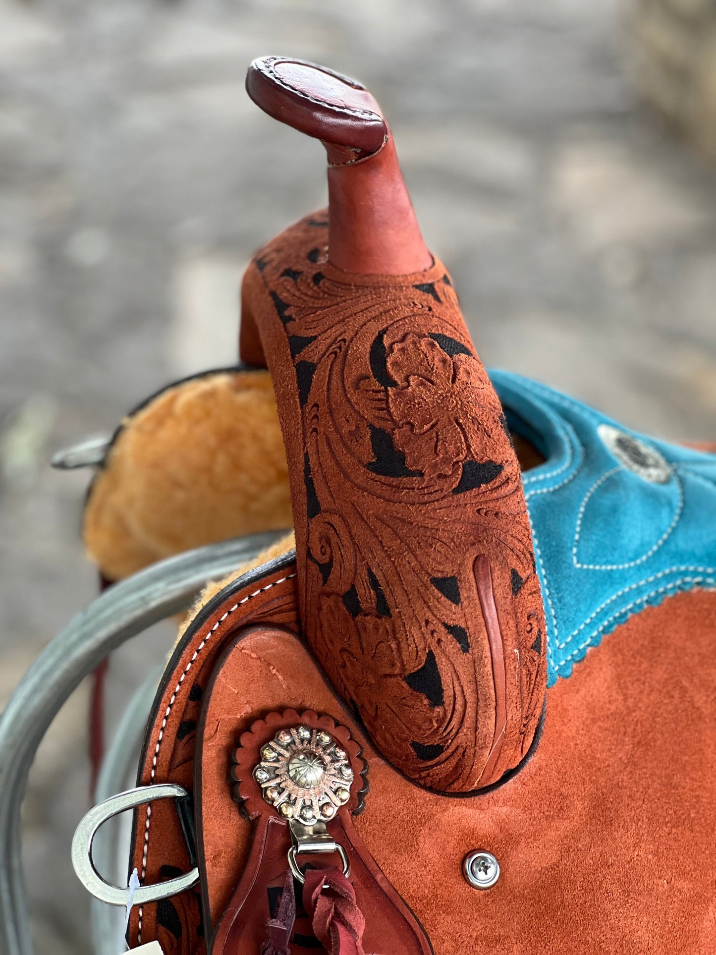 14.5" Ranshe Turquoise Barrel Saddle