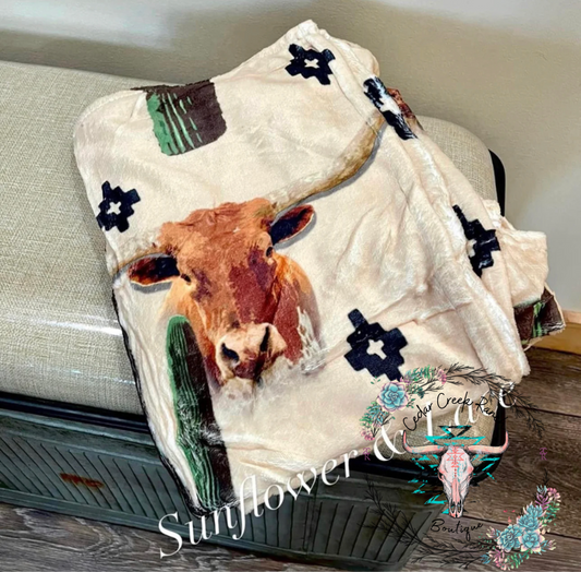 Longhorn & Cactus Plus Blanket